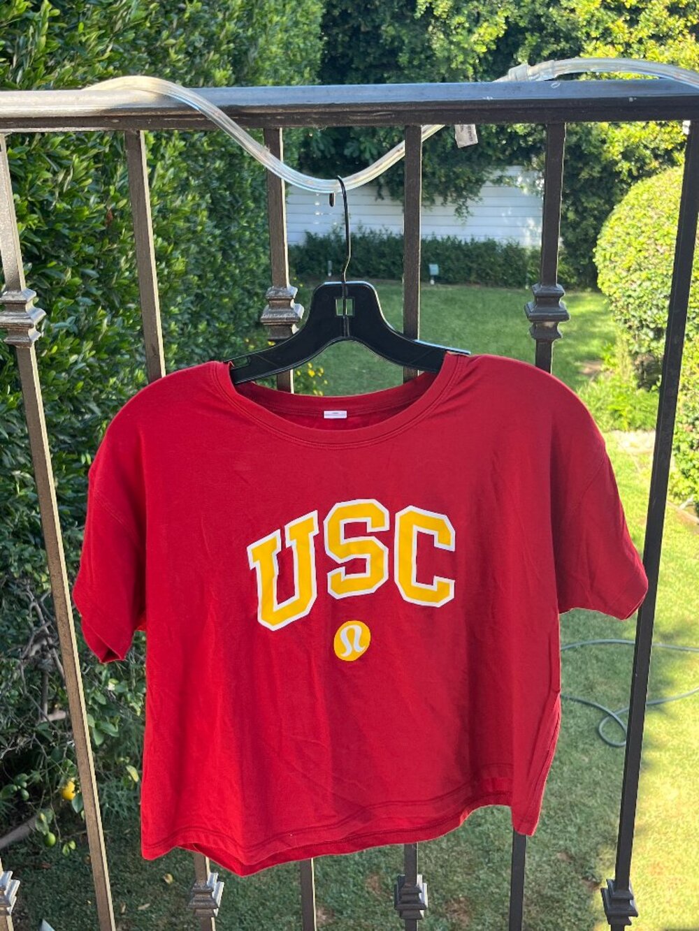 Lululemon USC Crop Top